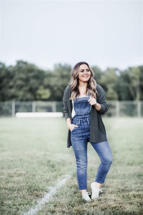 Fall Outfit Ideas For Soccer Moms With American Eagle Outfitters