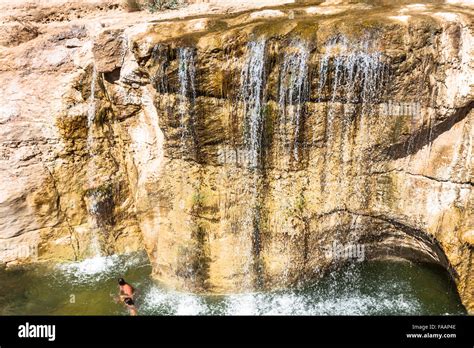 Waterfall In Mountain Oasis Chebika Tunisia Africa Stock Photo Alamy