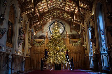 The Queen of England Doesn't Take Her Christmas Decorations Down Till
