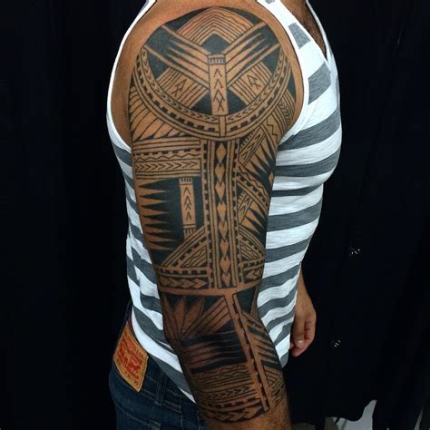 65 Mysterious Traditional Tribal Tattoos For Men And