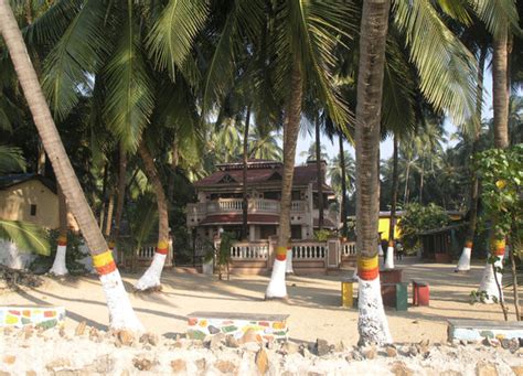 Fonseca's beach resort gorai welcomes you to the 31st night beach party bash. FONSECAS BEACH RESORT (Mumbai) - Hotel Reviews, Photos ...