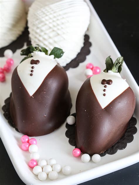 Wedding Dress And Tuxedo Decorated Dipped Strawberries From Sharis
