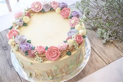 Birthday wishes flower cake™ pastel; Floral Series Customised Cakes - Baker's Brew Studio | Singapore