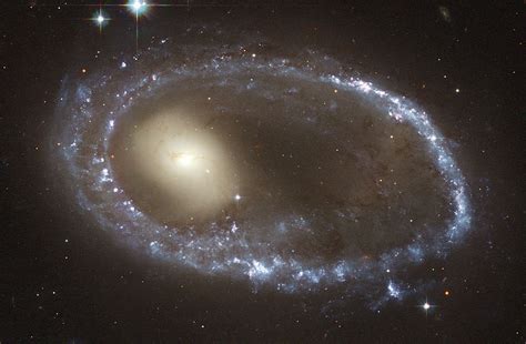 Rare Ring Galaxy Seen In The Early Universe Universe Today