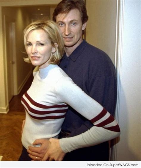 Wayne Gretzky Wife From 1988 Wayne Gretzky Marries Janet Jones In