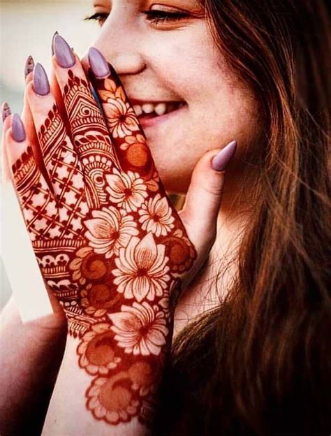 Great Mehndi Designs You Really Need To Follow Nowadays Stylezco