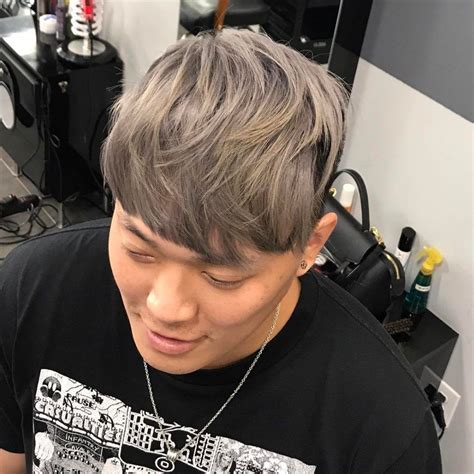 An ash grey and purple hair will undoubtedly be a fabulous makeover for any bold woman who wants to impress. 29 Coolest Men's Hair Color Ideas in 2020 | Ash gray hair color, Men hair color, Mens hair colour