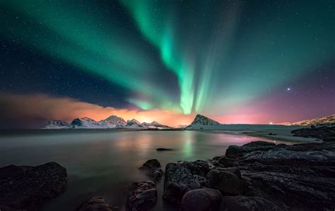 View Download Comment And Rate This 2048x1295 Aurora