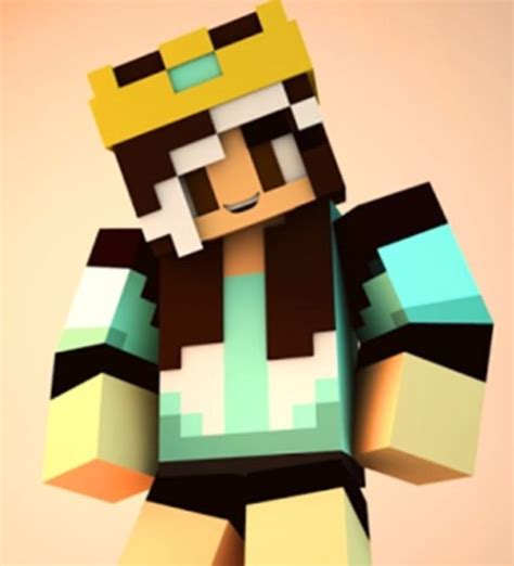 Top 10 Minecraft Best Girl Skins That Are Awesome Gamers Decide