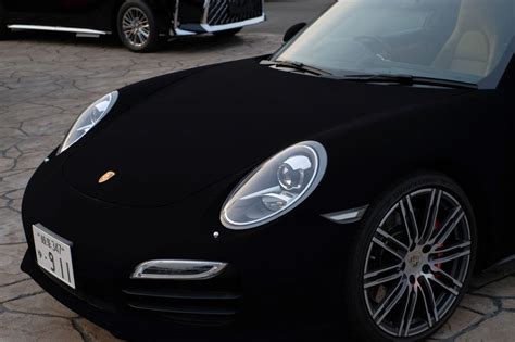 Porsche 911 Embraces The Dark Side With Astonishing Paintjob