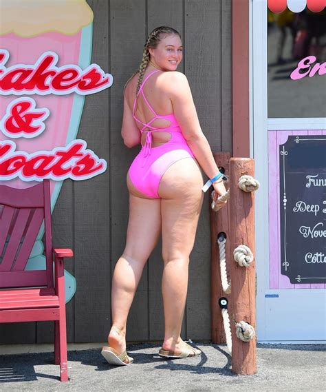 Hot Girl Iskra Lawrence Pics Holder Collector Of Leaked Photos