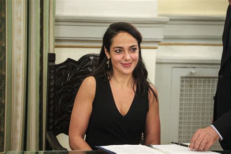 More images for δόμνα μιχαηλίδου » Ποια είναι η Δόμνα Μιχαηλίδου -Η 32χρονη εντυπωσιακή νέα ...