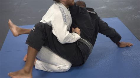 How To Do The Hip Bump Sweep From Closed Guard 2nd Gear Bjj