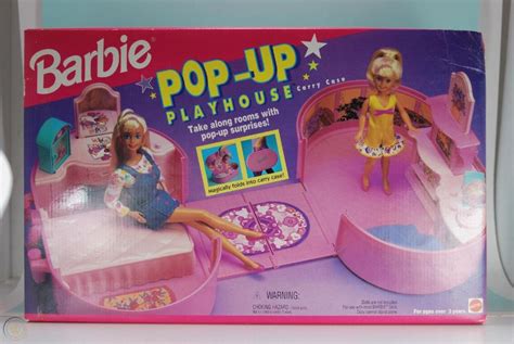 Vintage 1994 Barbie Pop Up Fold Out Playhouse Bedroom Carrying Case Toy
