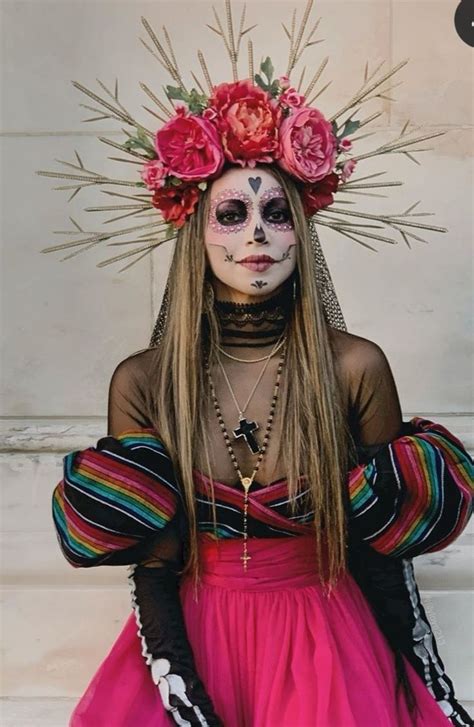 Pin De Mary Plata En Maquillaje Disfraz Dia De Muertos Disfraces De