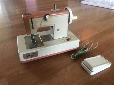 Battery Operated Tiny Sewing Machine Complete With Foot Pedal Rthriftstorehauls