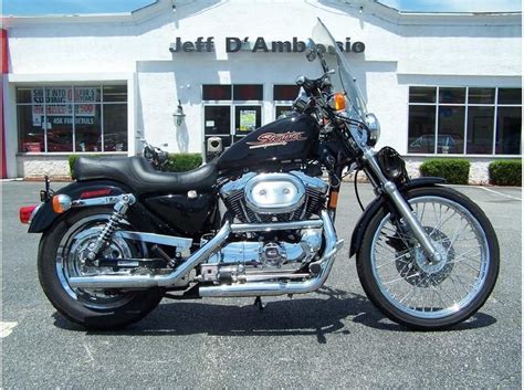 Cast wheels 19 front, 16 rear, twin front discs, flat track handlebars, more sophisticated suspension with cartridge forks. Buy 1999 Harley-Davidson XL1200- Sportster 1200 Cruiser on ...