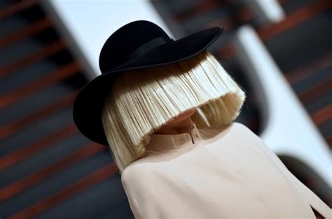 sia unstoppable sheet  piano notes chords