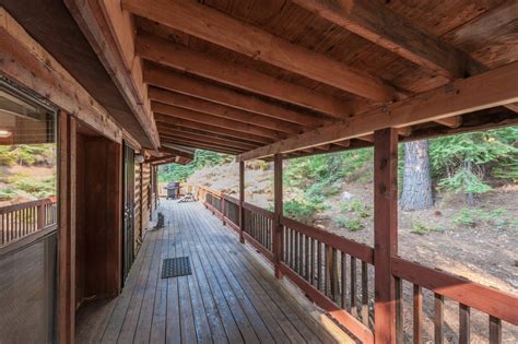Manzanita lake camping cabins are located near the northwest entrance to lassen volcanic national park. Manzanita Cabin | Lodging in Lake Almanor | North Shore ...