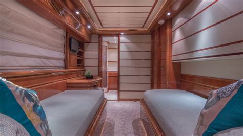 Paradise Twin Cabin 2 Luxury Yacht Browser By Charterworld Superyacht Charter