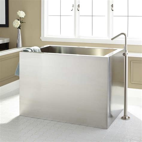 Find great deals on ebay for japanese soaking tub. Ofuro Soaking Tubs: The Vibe Of Japan In Your Bathroom ...