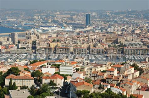 Old Port Of Marseille Stock Image Image Of Populated 16472735