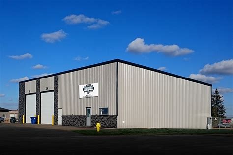 Warehouse And Office Buildings For Commercial And Industrial Use