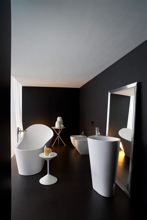 Bathroom Water Sculptures Yanko Design