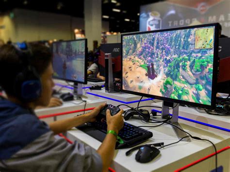 Manufacturers are selling more gaming monitors than ever this year ...