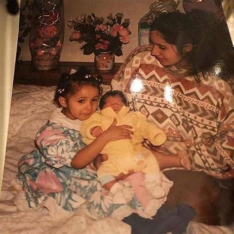 She shared a maternity shot of herself as the timing was a little off, though, as cardi gave birth yesterday—but not by much. Kulture Kiari Cephus💕 on Instagram: ""This birthday, I ...