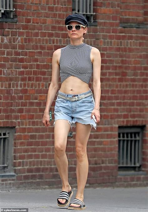 New Mom Diane Kruger Flaunts Six Pack Abs In Striped Crop Top In Nyc Daily Mail Online