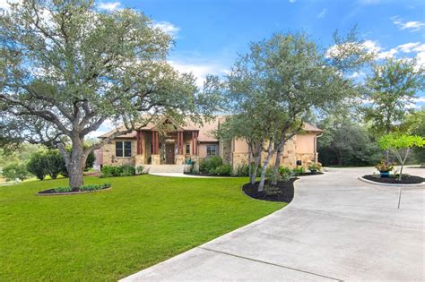 2.56 acres in Comal County, Texas