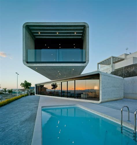 Crossed House By Clavel Arquitectos In Murcia Spain Architecture