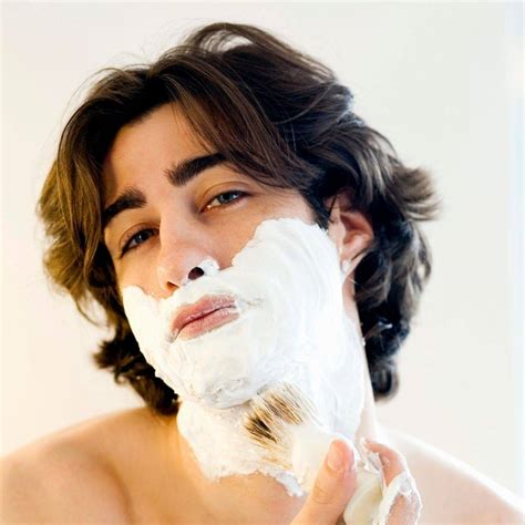 How To Use Shaving Cream A Simple Guide