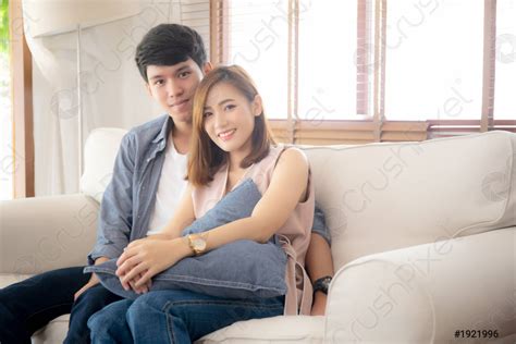 Young Asian Couple Telegraph