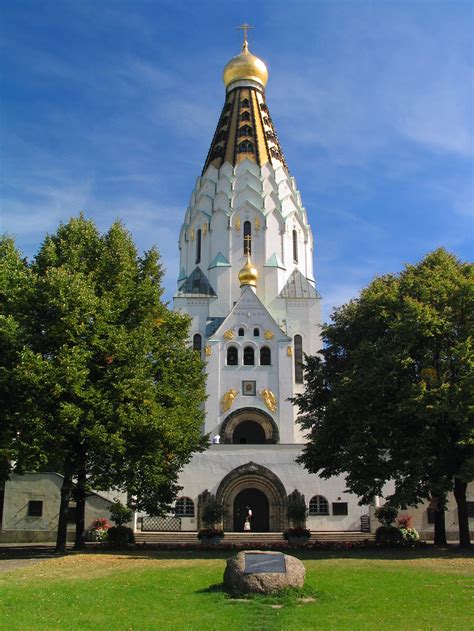Leipzig is an art and culture city: Herdenkingskerk van de Heilige Alexis - Wikipedia