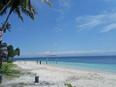 Kalahkan Pantai Bali Pantai Poganda Pesona Epik Nan Menawan Dari