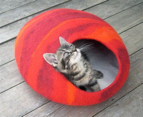 For more details about the cat cave, visit our online shop at. Needlefelting | Craft Hackers | Cat bed, Felt cat, Cat cave