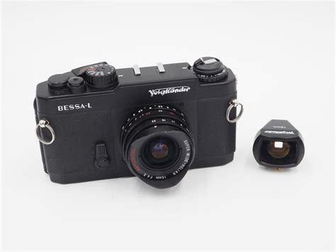 Voigtlander Bessa L With 15mm F45 Super Wide Heliar Lens Black U Austin Camera
