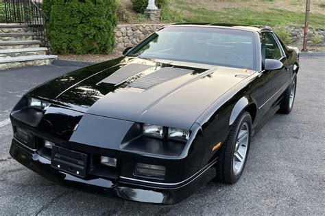 4500 Mile 1987 Chevrolet Camaro Iroc Z Coupe 5 Speed For Sale On Bat