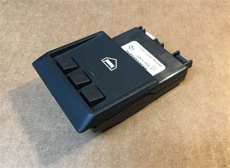 Start typing the name of your vehicle make or model, then select your vehicle from the available choices. BMW Homelink UGDO Universal Garage Door Opener E38 750iL 740i E39 E36 1995-1998 | eBay