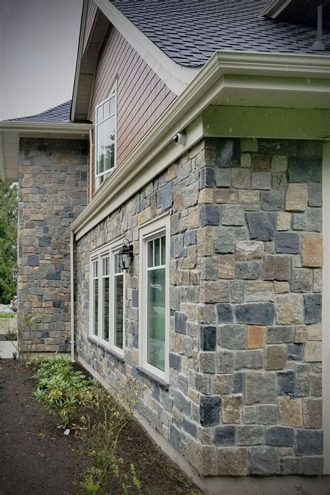 With the right addition, you really can transform your home into a castle without having. Castle Rock Veneer Stone Home Masonry - Siding & Castle ...