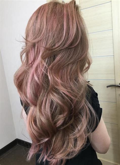 Long hairstyles with fun fishtail look. Pin on Hair Ideas