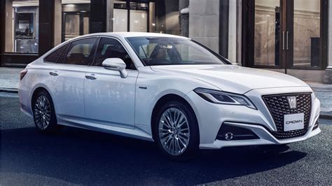 Toyota Crown S Elegance Style 2019 Wallpaper Hd Car Wallpapers Id