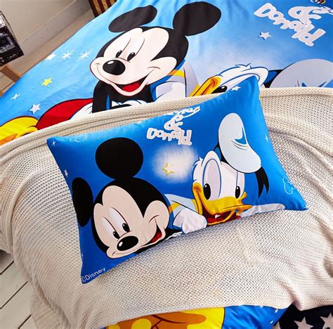 Disney Mickey Mouse And Donald Duck Bedding Set