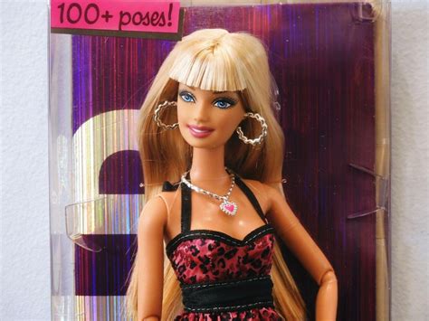 Barbie Wild Fashionistas Doll 100 Poses Articulated Blonde Nrfb