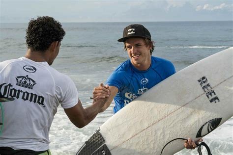 Surfing Educación Ambiental Y Coronas Te Esperan En Rincón El Nuevo Día