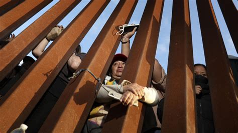 The Number Of Migrants At The Southern Border Of The Us Decreases By 50