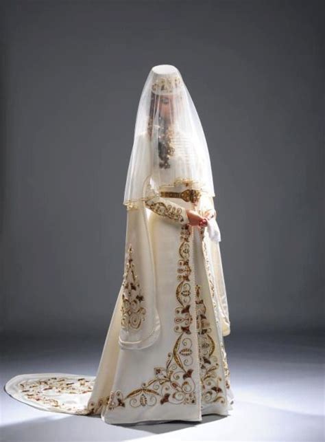 Circassian Traditional Wedding Dress с изображениями Свадебные