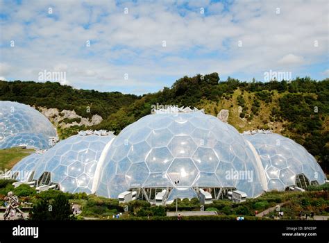 The Eden Project Hi Res Stock Photography And Images Alamy